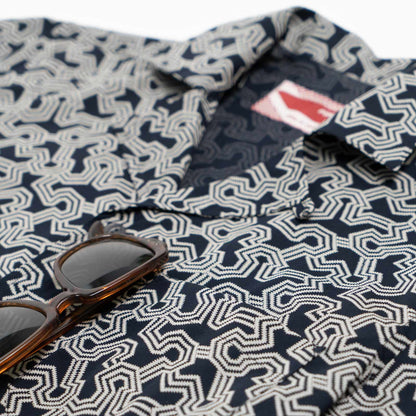 Camicia maniche corte - stampa greca fondo blu scuro