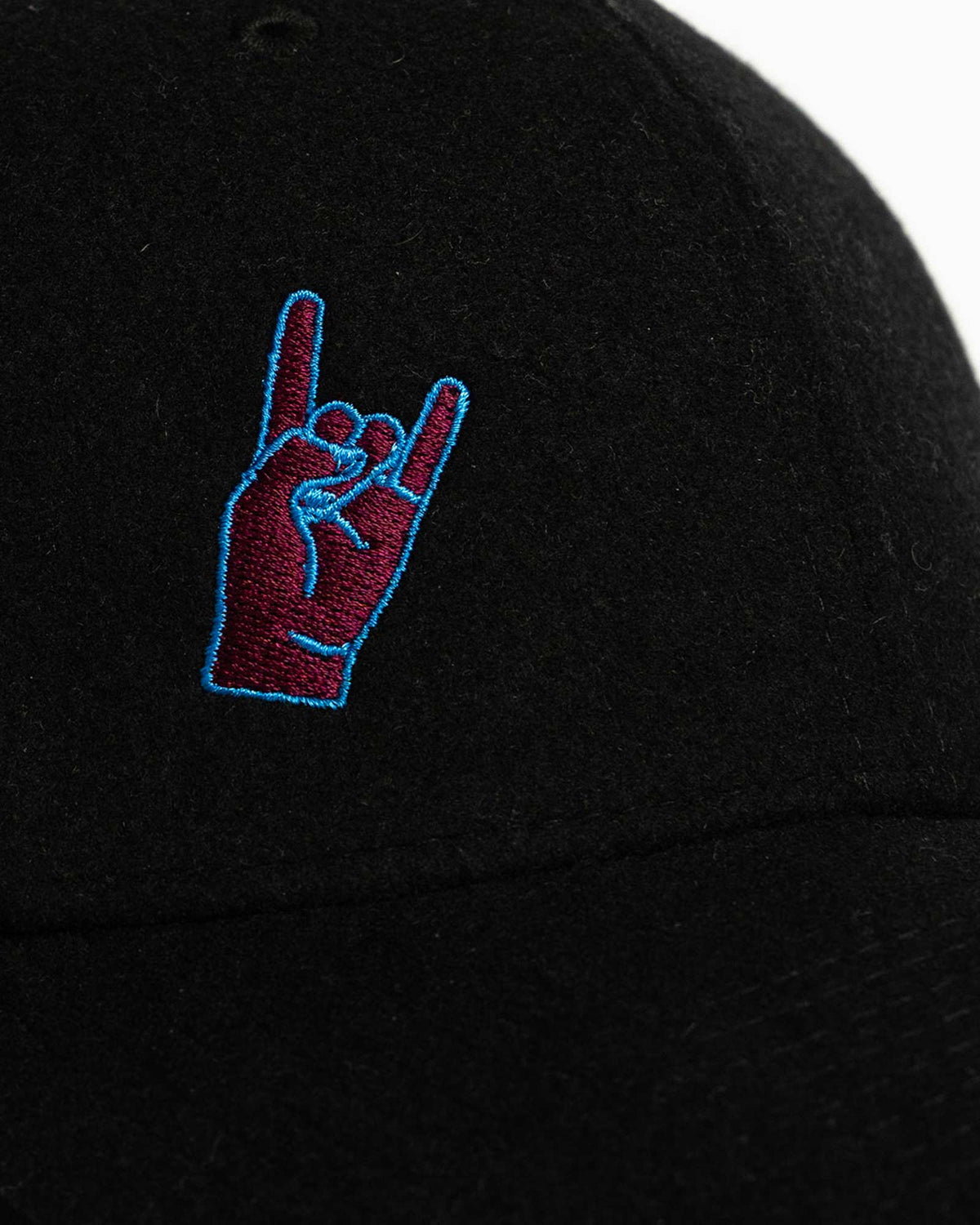 Cappellino Invernale Rock Lucky Black